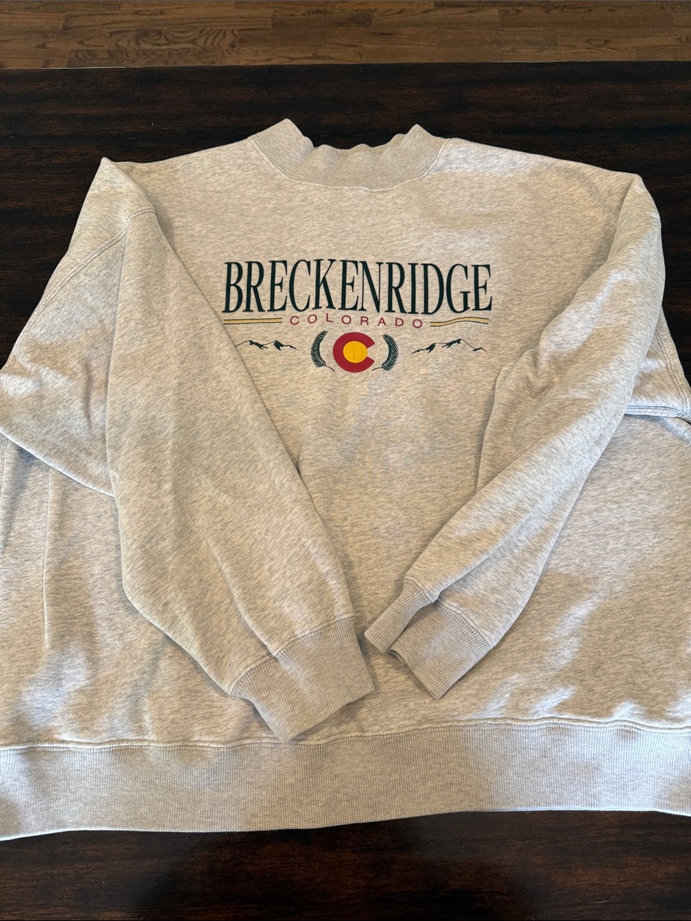Abercrombie and Fitch men’s Breckenridge, Colorado crewneck